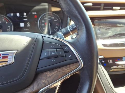 Used 2023 Cadillac XT5 Sportv w/ Platinum Package AWD/4WD image 31