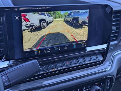 New 2026 Chevrolet Silverado 2500 ZR2 w/ LPO, Dark Essentials Package AWD/4WD image 21