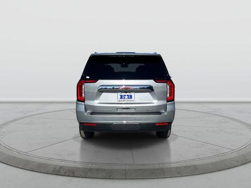 Used 2024 GMC Yukon XL SLT w/ SLT Luxury Package AWD/4WD image 7