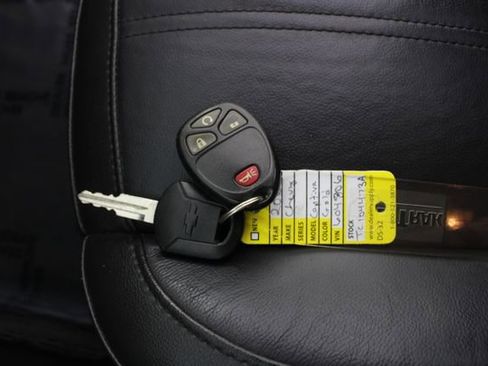 Used 2012 Chevrolet Captiva Sport LT w/ Convenience Package image 3