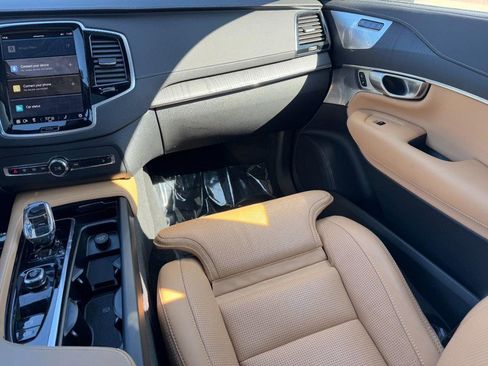 Certified 2024 Volvo XC90 T8 Ultimate w/ Lounge Package image 16