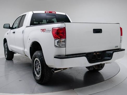 Used 2010 Toyota Tundra 4x4 Double Cab image 7