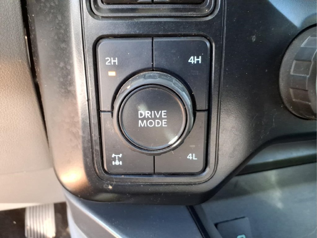 Used 2024 Ford F250 XLT w/ FX4 Off-Road Package AWD/4WD image 7
