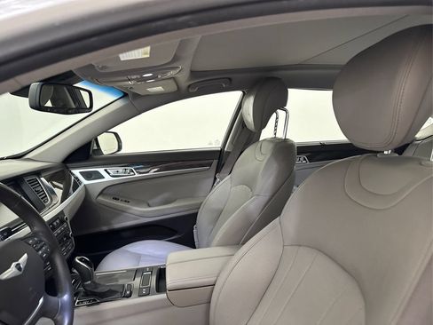 Used 2015 Hyundai Genesis 3.8 w/ Option Group 02 RWD image 29