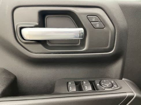 New 2026 Chevrolet Silverado 1500 Custom AWD/4WD image 9