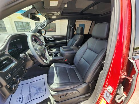 Used 2024 Chevrolet Tahoe RST AWD/4WD image 16