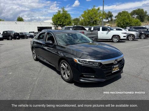 Used 2018 Honda Accord EX image 8
