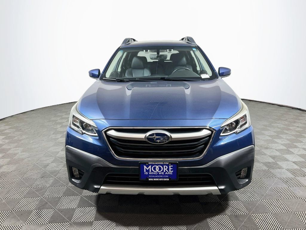 Used 2020 Subaru Outback Limited AWD/4WD image 2