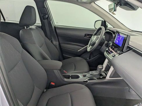 Certified 2024 Toyota Corolla Cross LE FWD image 66