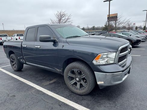 Used 2017 RAM 1500 Classic SLT image 1