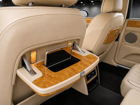 Used 2014 Bentley Flying Spur W12 AWD/4WD image 14