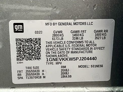 Used 2023 Chevrolet Traverse Premier AWD/4WD image 35