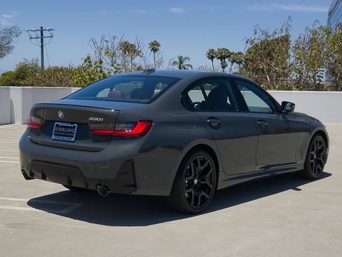 New 2026 BMW 330i Sedan w/ M Sport Package RWD image 18