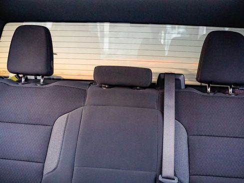 Used 2024 Chevrolet Silverado 2500 Custom w/ Custom Value Package image 25