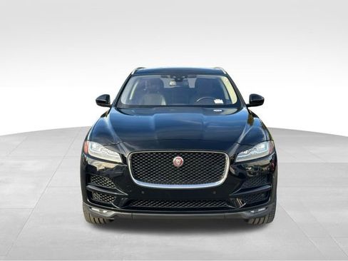 Used 2018 Jaguar F-PACE Portfolio image 8