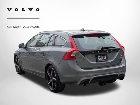 Used 2017 Volvo V60 T6 R-Design Platinum image 5