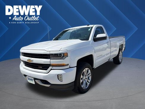 Used 2018 Chevrolet Silverado 1500 LT w/ LT Convenience Package AWD/4WD image 1