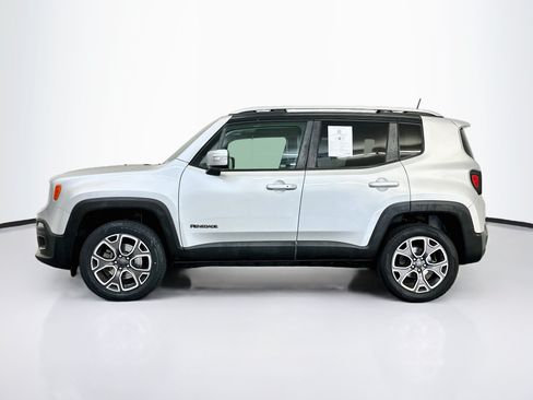 Used 2018 Jeep Renegade Limited AWD/4WD image 4