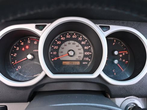 Used 2003 Toyota 4Runner Sport AWD/4WD image 31