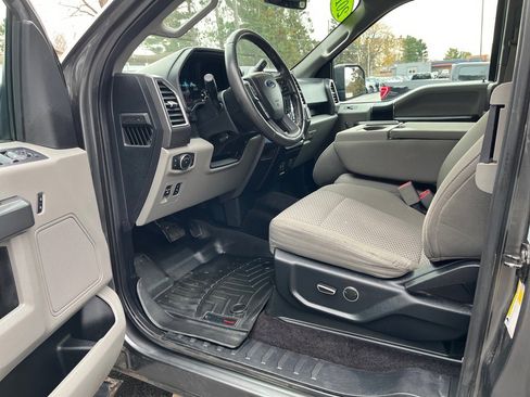 Used 2015 Ford F150 XLT w/ Equipment Group 301A Mid image 9