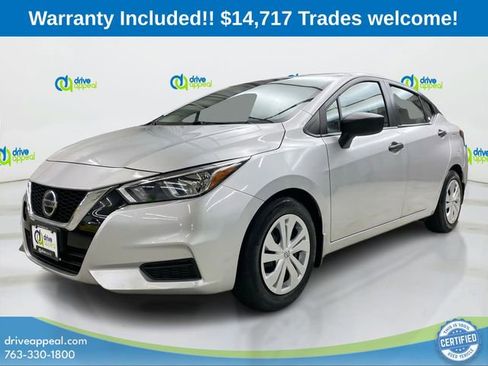 Used 2022 Nissan Versa S image 1