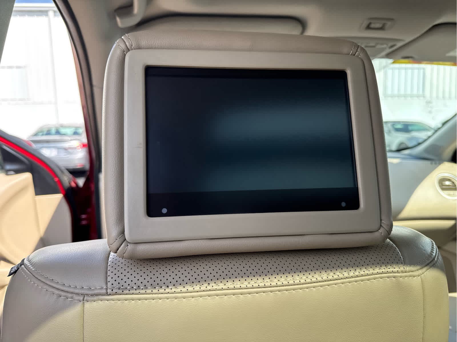 Used 2019 Nissan Pathfinder Platinum AWD/4WD image 34