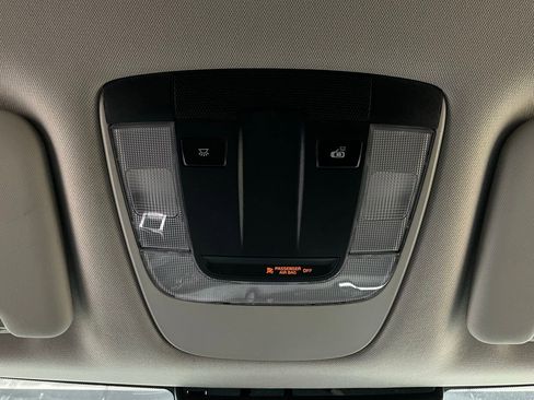 Used 2025 Kia Sportage LX image 16