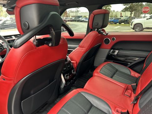 Used 2020 Land Rover Range Rover Sport Autobiography image 17