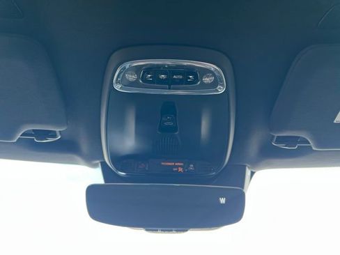Used 2019 Volvo XC90 T6 Momentum w/ Protection Package Premier AWD/4WD image 27