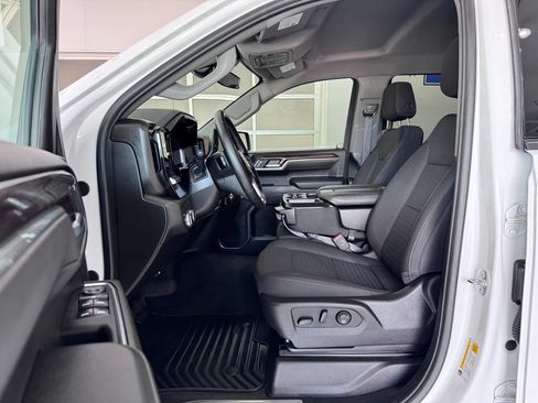 Certified 2024 GMC Sierra 1500 Elevation AWD/4WD image 11