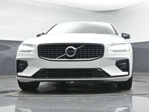 Used 2023 Volvo S60 B5 Core w/ Climate Package FWD image 34