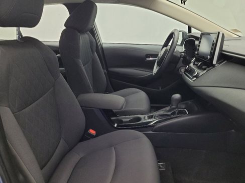 Used 2021 Toyota Corolla LE FWD image 21