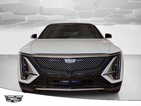 New 2026 Cadillac Lyriq Premium Luxury AWD/4WD image 2