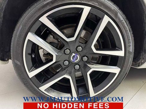 Used 2017 Volvo S60 T5 Dynamic AWD/4WD image 9