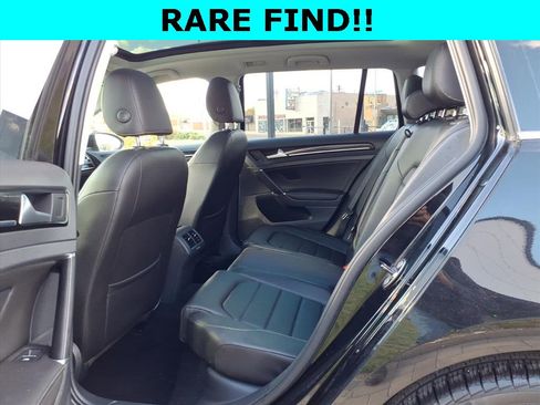 Used 2016 Volkswagen Golf SEL image 13