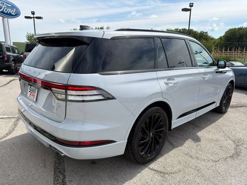 Used 2025 Lincoln Aviator Reserve w/ Equipment Group 201A AWD/4WD image 7
