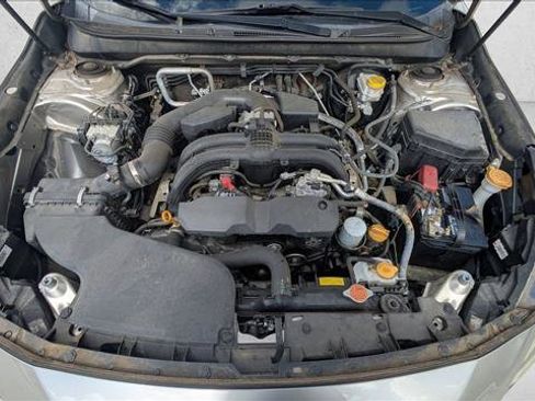 Used 2018 Subaru Outback 2.5i Premium image 24