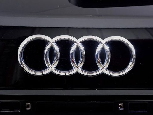 Used 2024 Audi RS 6 performance w/ Executive Package image 13