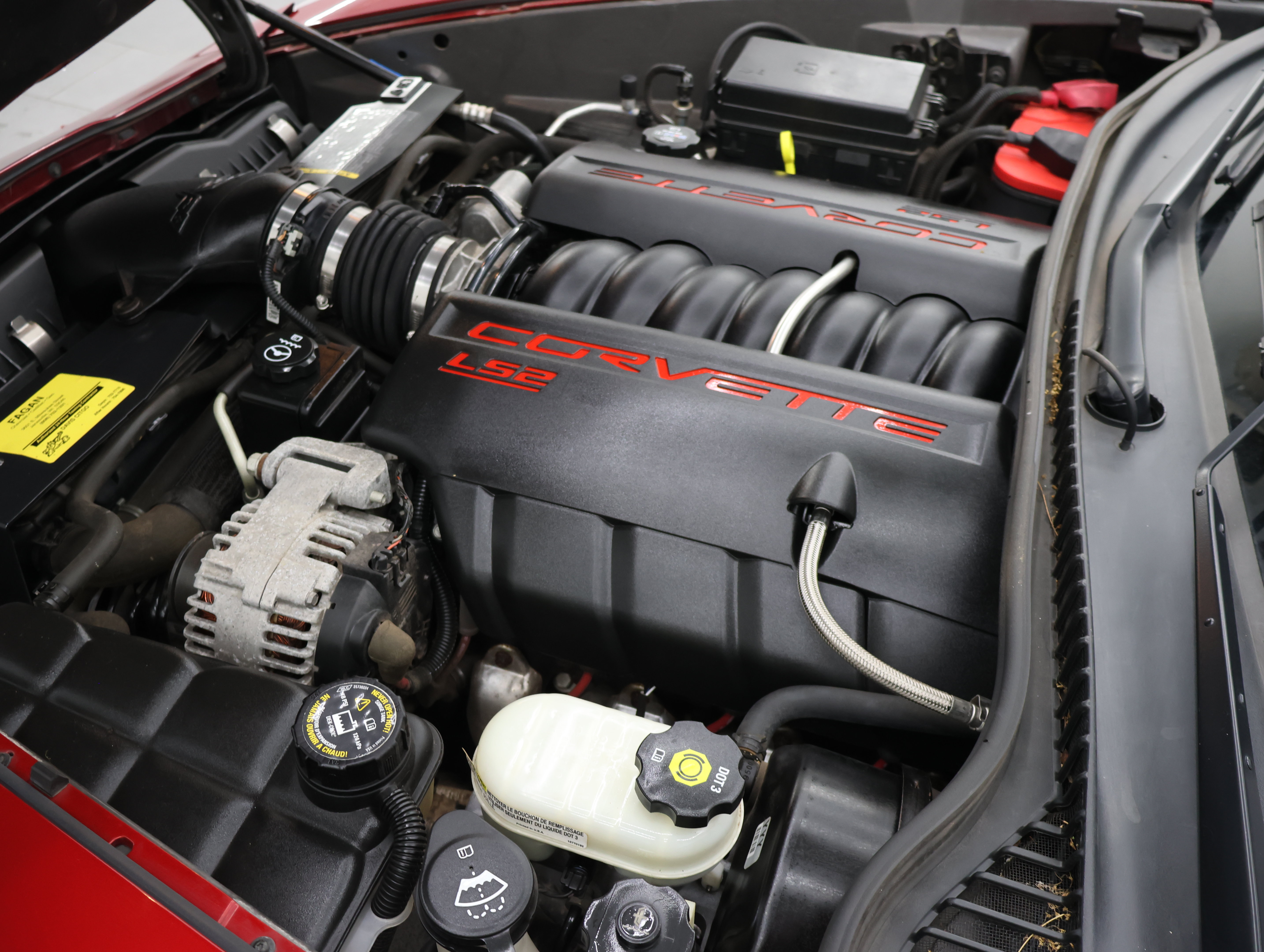 Used 2005 Chevrolet Corvette Coupe w/ Preferred Equipment Group RWD image 10