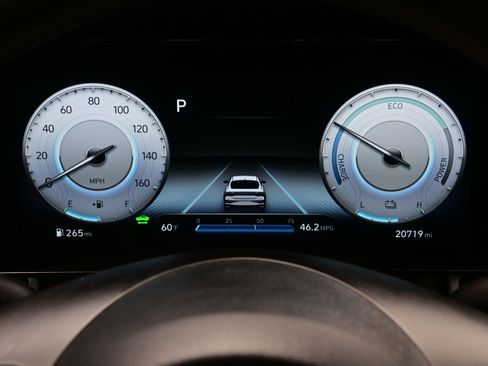 Certified 2023 Hyundai Elantra Limited image 25