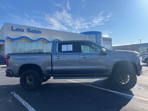 Used 2020 Chevrolet Silverado 1500 High Country w/ Technology Package image 6