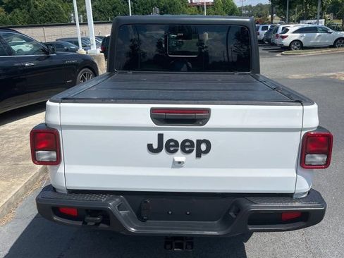 Used 2021 Jeep Gladiator Sport AWD/4WD image 5