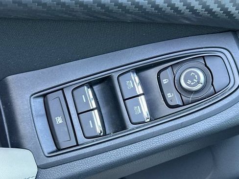 Used 2023 Subaru Ascent Premium w/ Convenience Package AWD/4WD image 12