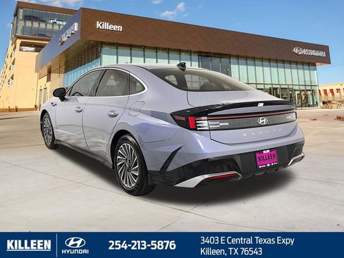 Used 2025 Hyundai Sonata SEL FWD image 5