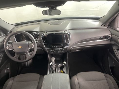 Certified 2023 Chevrolet Traverse LT FWD image 19