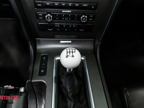 Used 2013 Ford Mustang Shelby GT500 RWD image 91