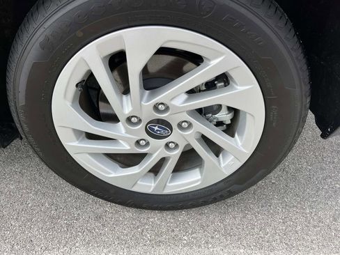 Used 2024 Subaru Impreza 2.0i image 11