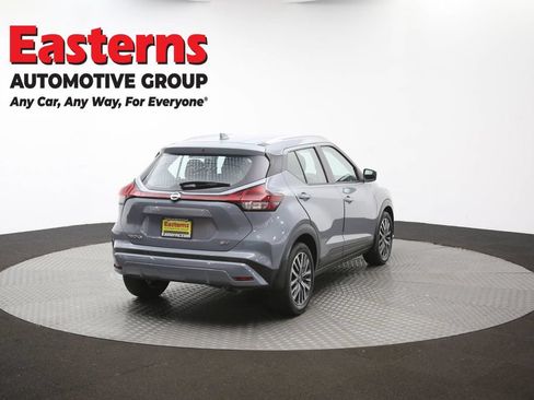 Used 2021 Nissan Kicks SV FWD image 39