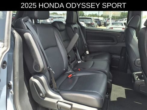 Used 2025 Honda Odyssey Sport-L image 20