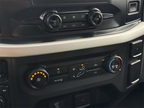 Used 2021 Ford F150 XLT w/ Trailer Tow Package image 18